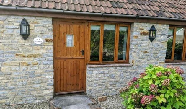 The Burcott Inn Cottages Wells Exteriör bild